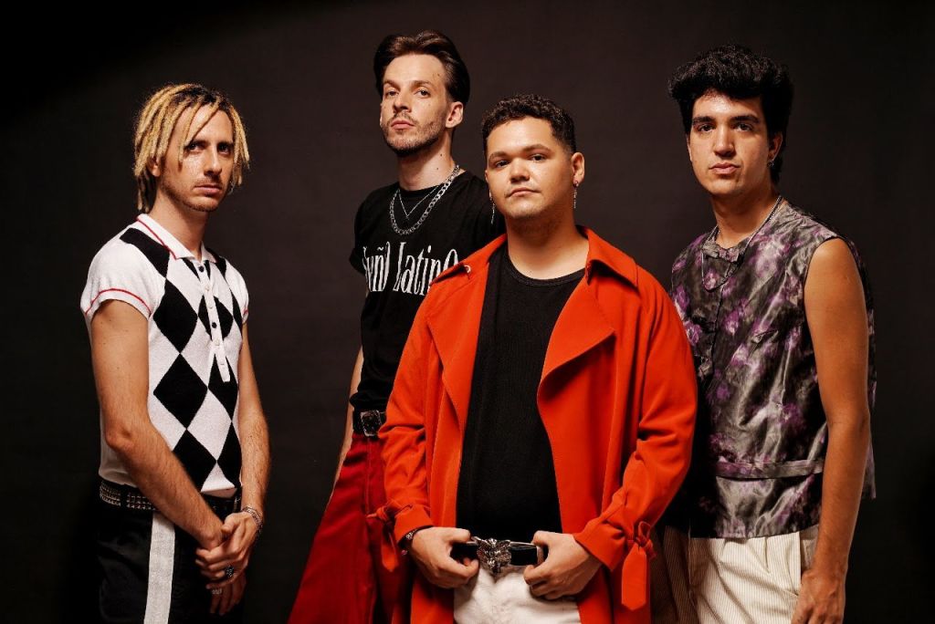 1915: Diez años de presencia en la escena&nbsp;pop-rock